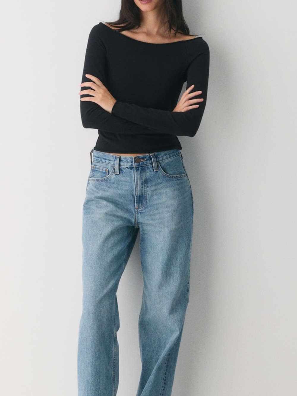 Aritzia TNA Homestretch top